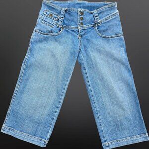 Y2K Capri Jeans Size S US 5 Low Rise Stretch Fitted Cropped Mcbling 2000s
